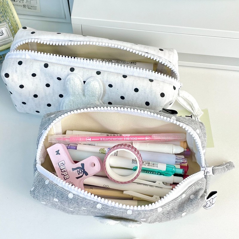 حافظة أقلام بتصميم أرنب ميفي ل - مراجعة Pencil Case Large وسعره