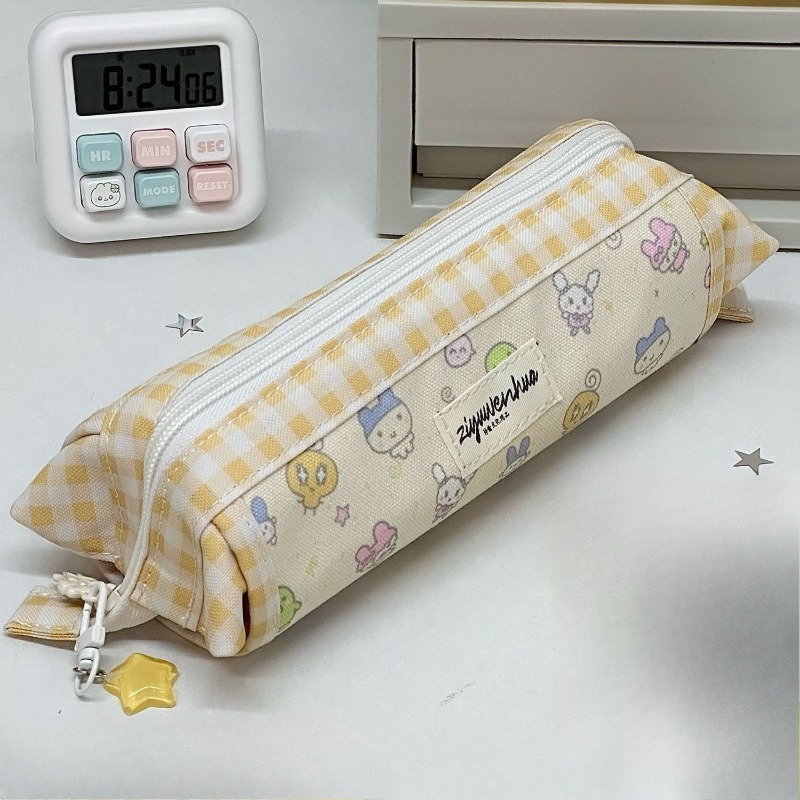 حافظة أقلام أسطوانية جديدة من  - مراجعة Pencil Case Large وسعره